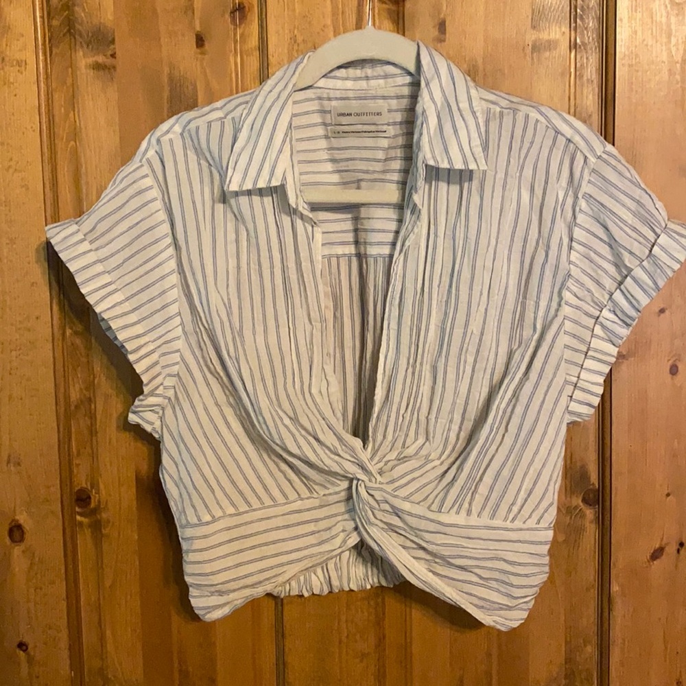 NWOT Urban Outfitters Blue and White Striped Front Twist Blouse - L